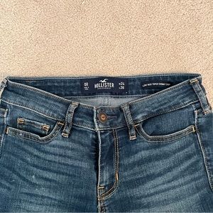 Hollister low rise super skinny cropped jeans